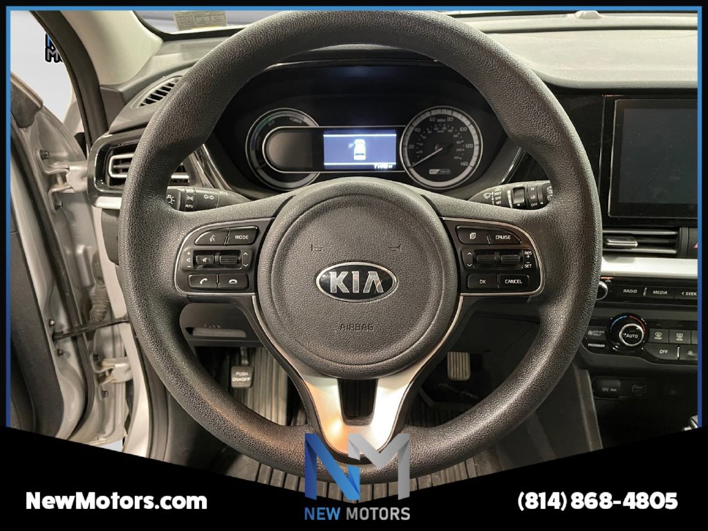 Used 2020 Kia Niro LX FWD image 12