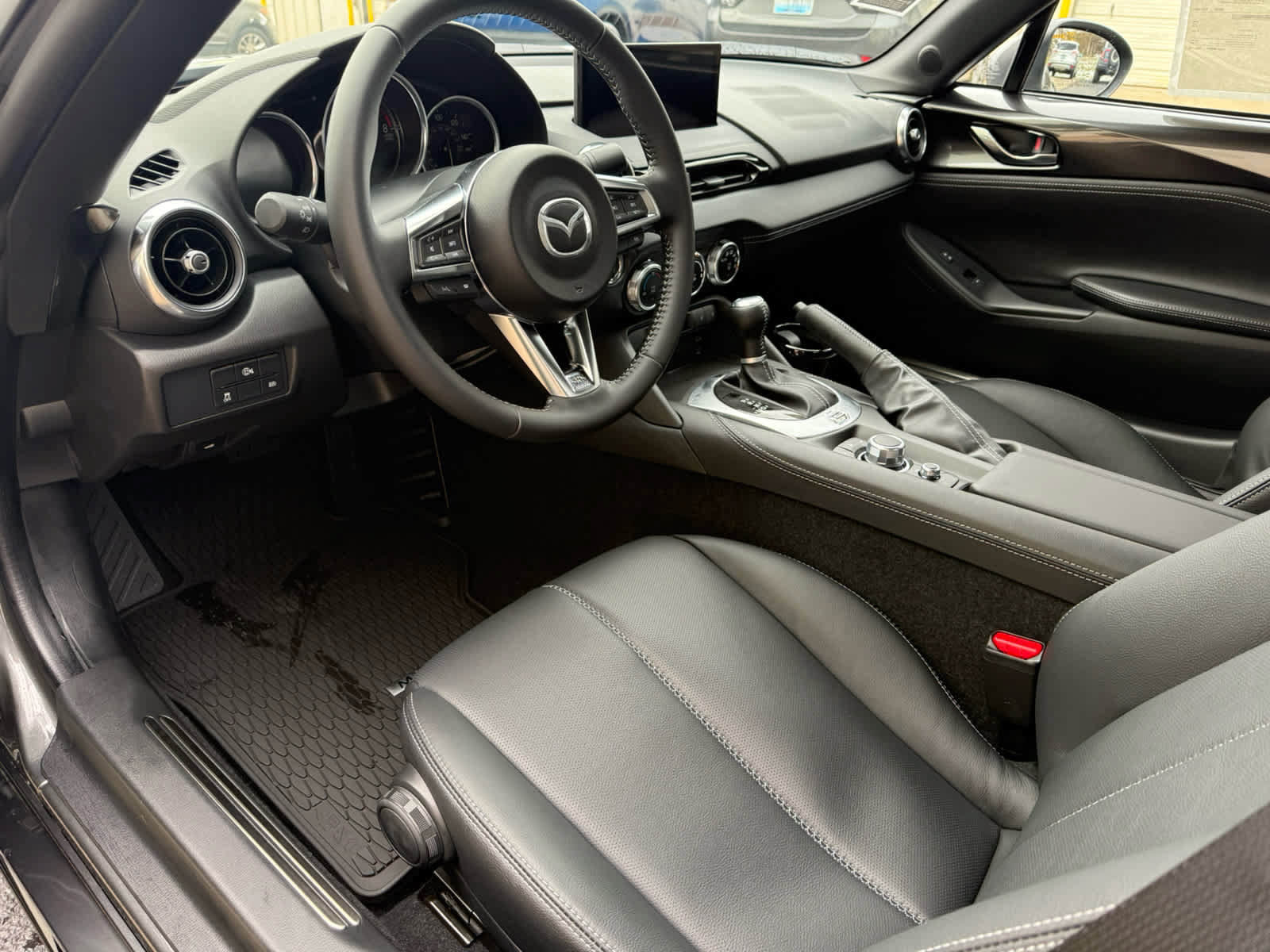 New 2025 MAZDA MX-5 Miata Grand Touring w/ Appearance Package RWD image 5