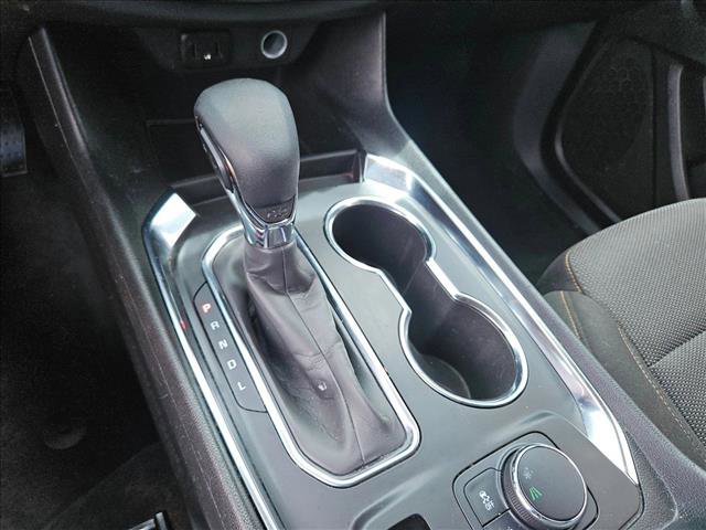 Used 2021 Chevrolet Traverse LT image 17