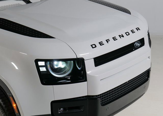 New 2026 Land Rover Defender 110 S image 35