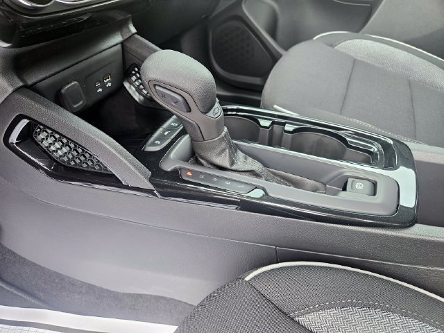 New 2026 Chevrolet TrailBlazer LT w/ Midnight Edition FWD image 24