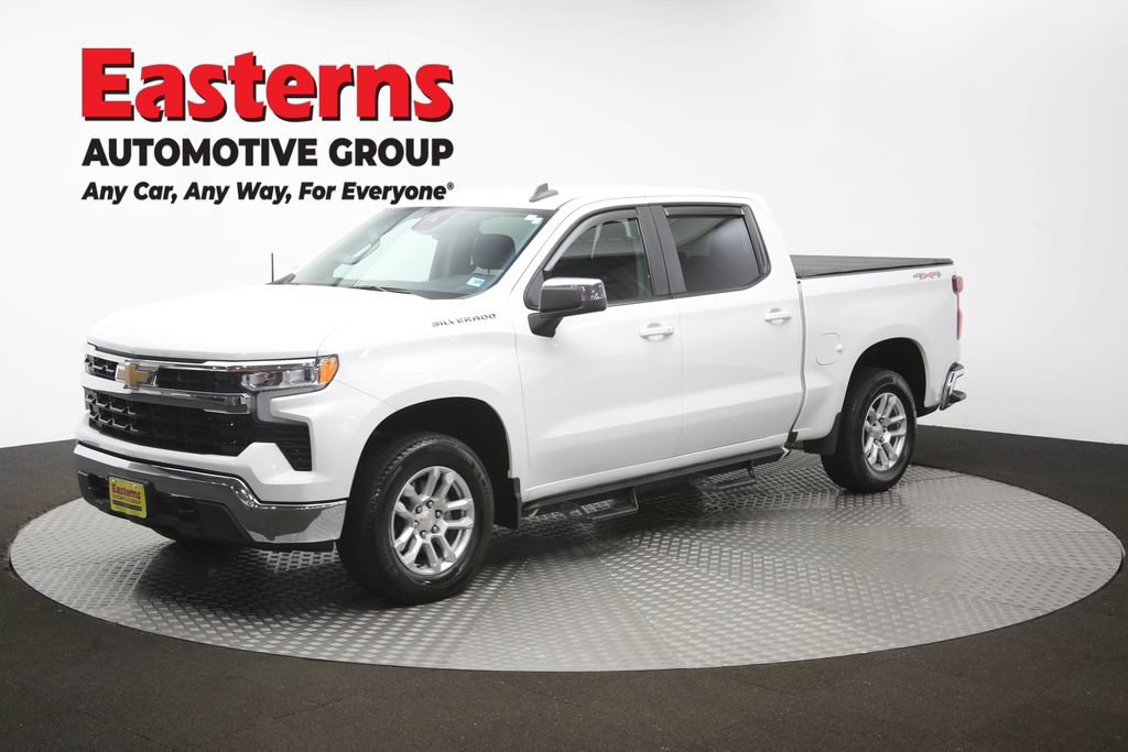 Used 2023 Chevrolet Silverado 1500 LT AWD/4WD image 57