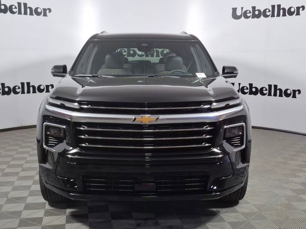 New 2026 Chevrolet Traverse High Country w/ LPO, Floor Liner Package FWD image 2