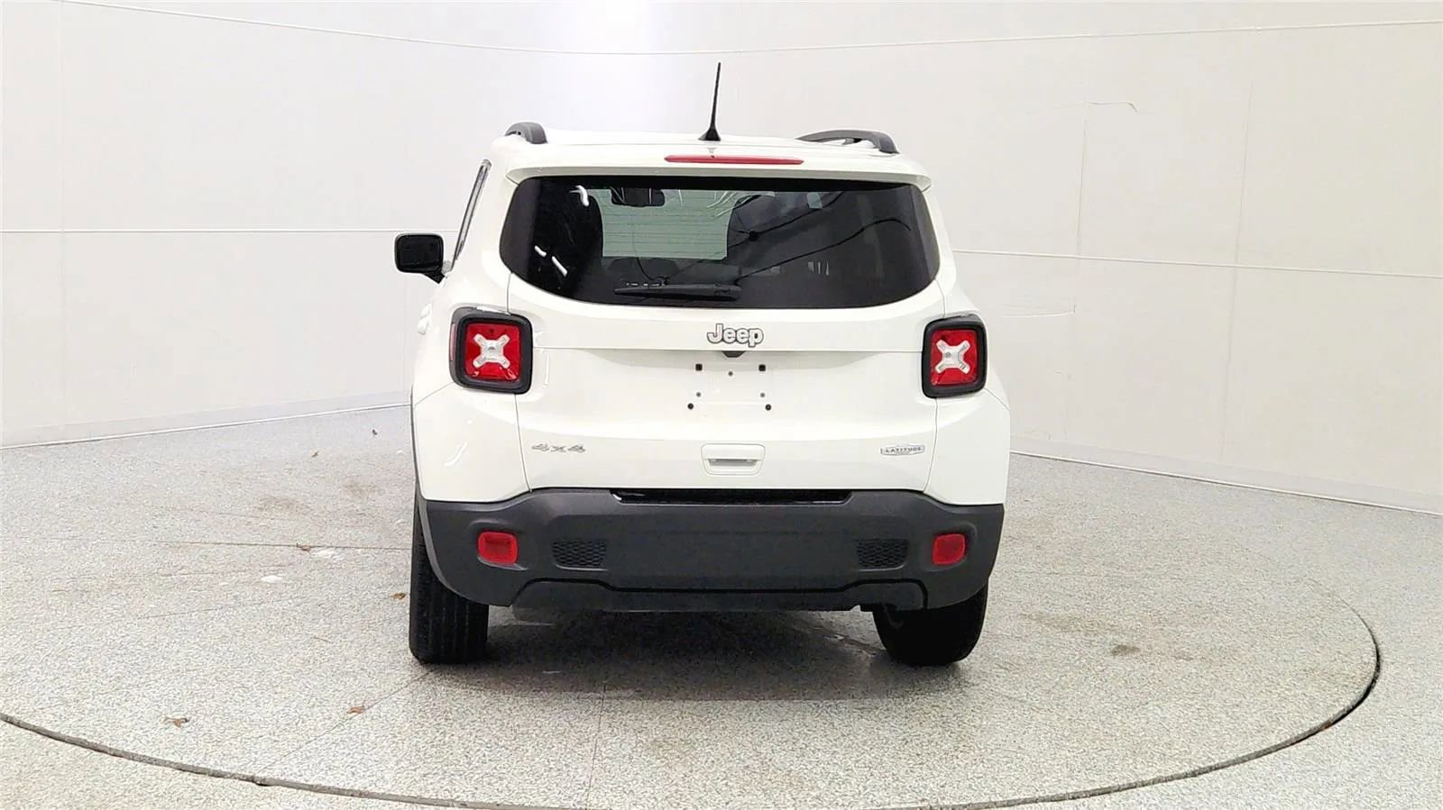Used 2022 Jeep Renegade Latitude w/ Convenience Group image 6