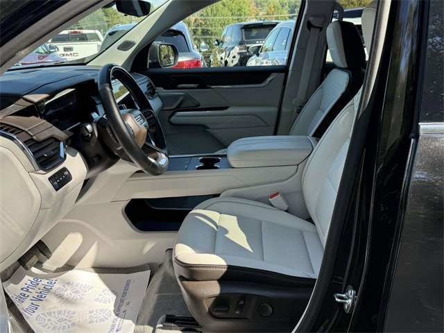 Certified 2024 GMC Acadia Denali w/ Super Cruise Package image 9