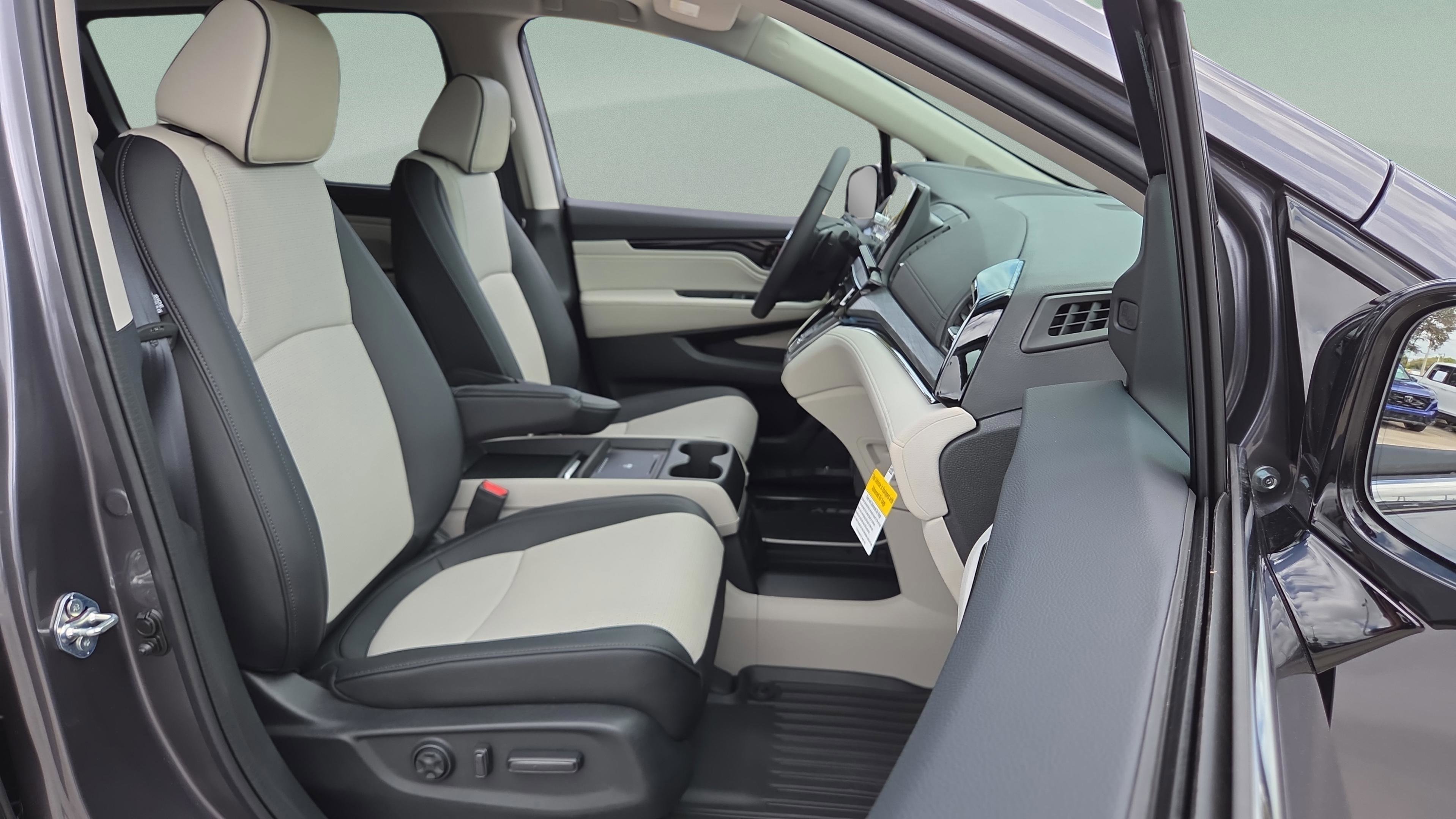 New 2026 Honda Odyssey Elite image 24