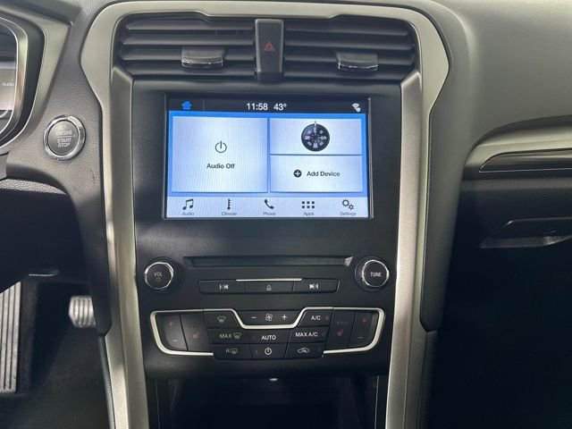 Used 2018 Ford Fusion Energi SE image 20