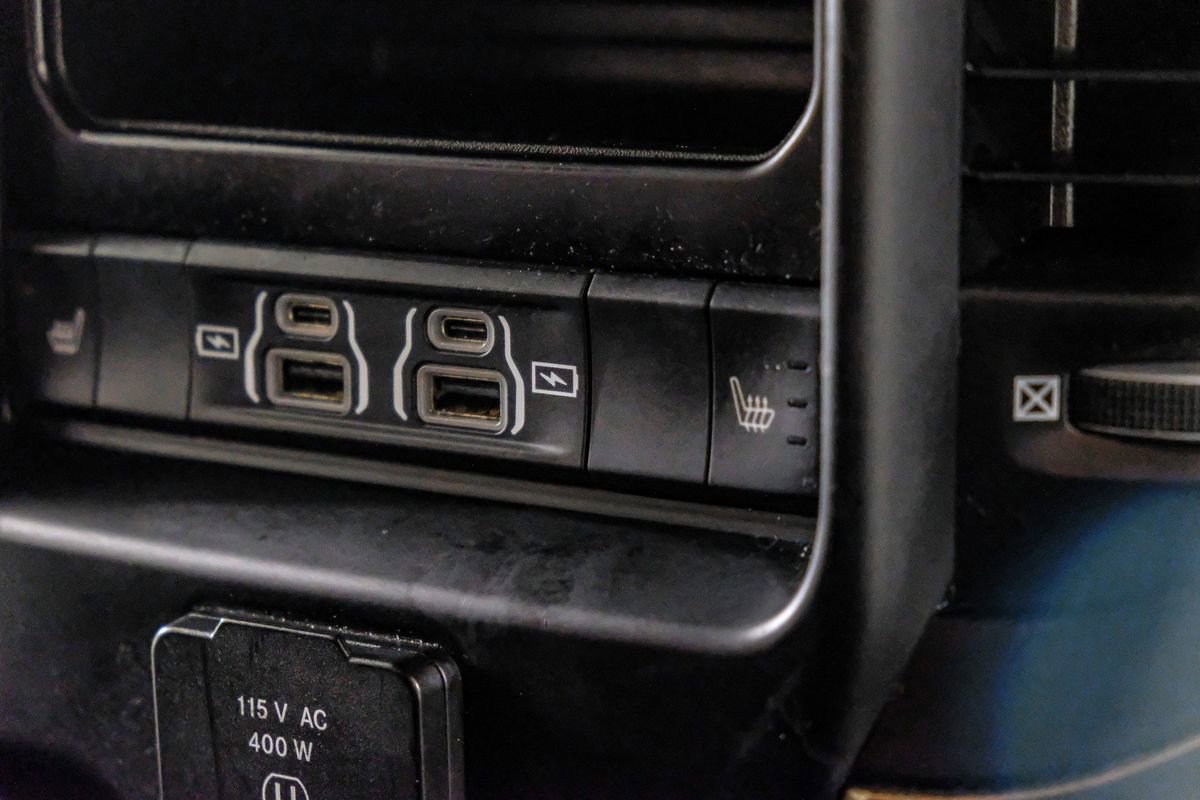 Used 2022 RAM 3500 Limited image 33