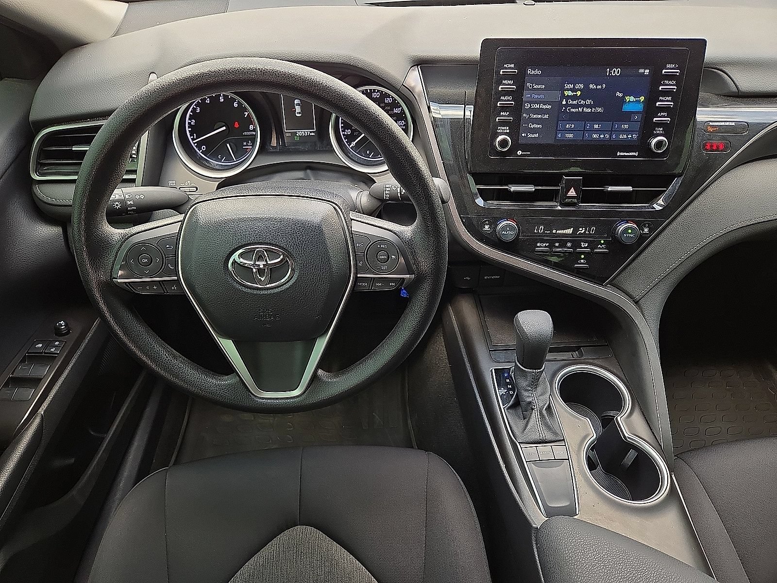Used 2024 Toyota Camry LE FWD image 16