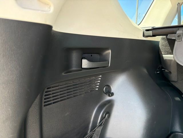 Used 2012 Honda CR-V EX-L image 19