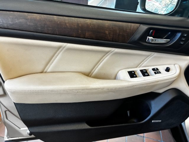 Used 2017 Subaru Forester 2.0XT Touring AWD/4WD image 17