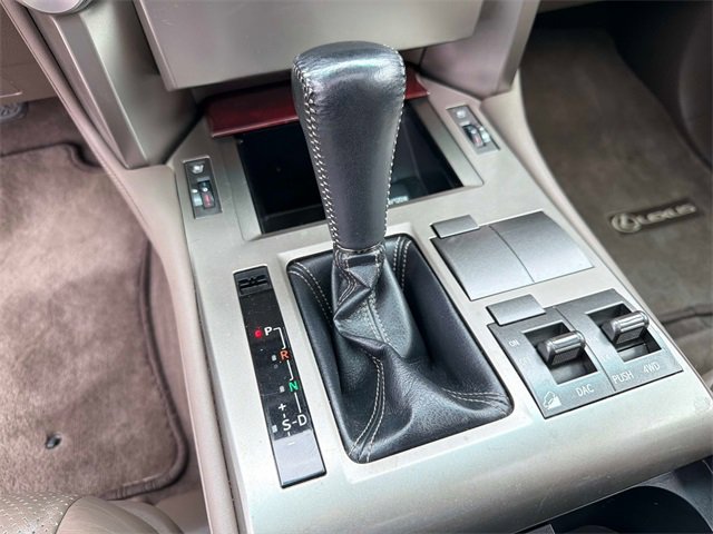 Used 2011 Lexus GX 460 image 30