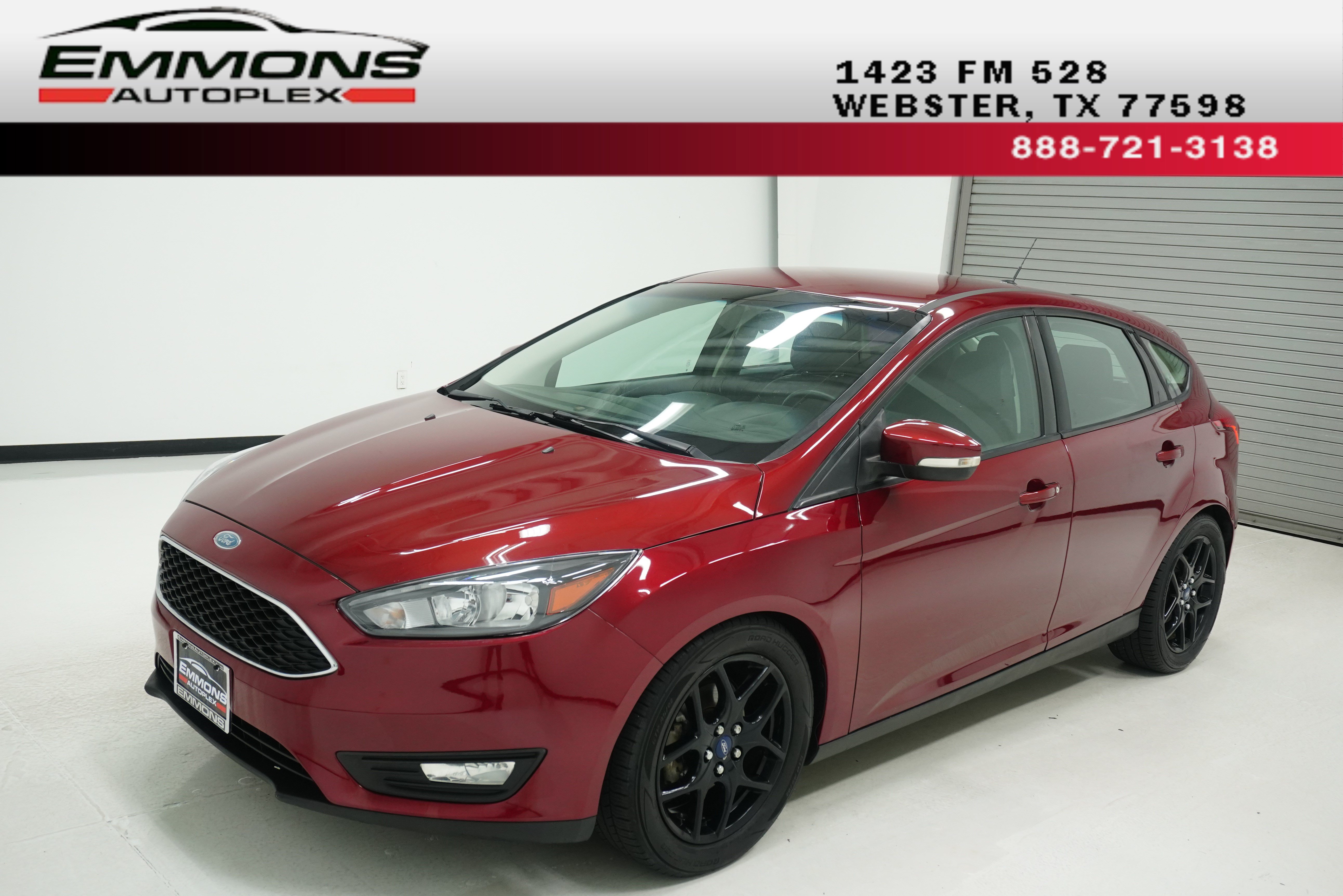 Used 2016 Ford Focus SE w/ Equipment Group 201A FWD image 1