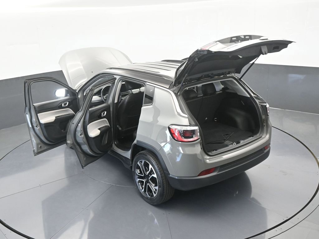 Used 2022 Jeep Compass Limited image 66