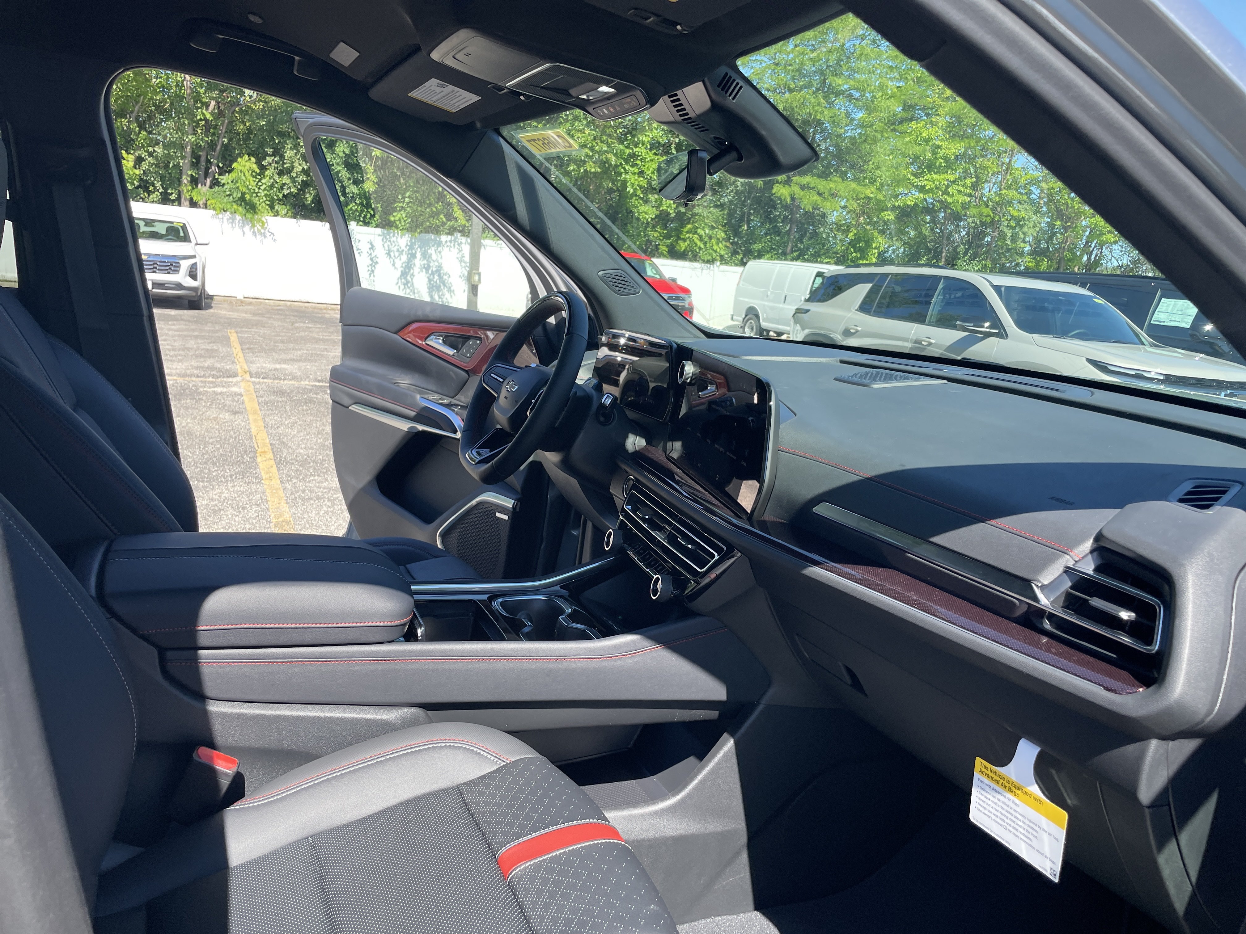 New 2026 Chevrolet Traverse RS FWD image 30