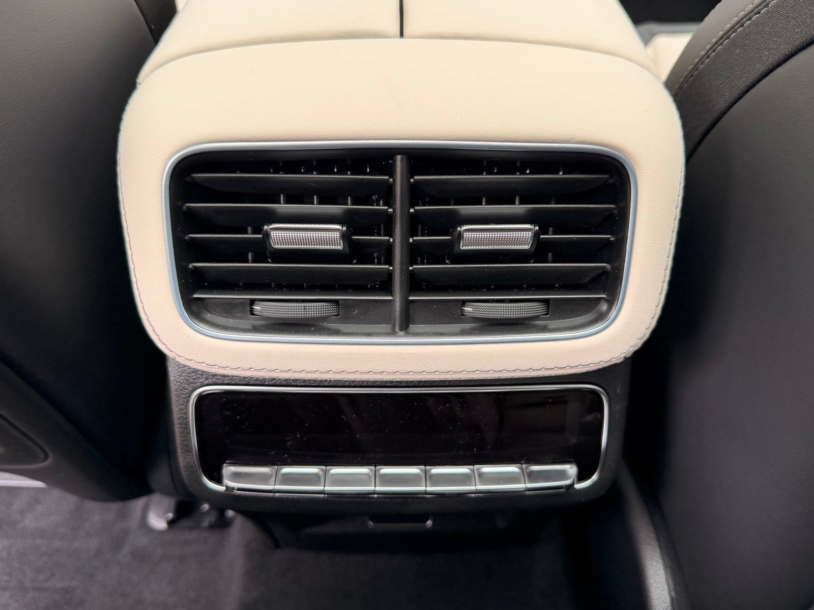 New 2026 Mercedes-Benz GLE 53 AMG 4MATIC Coupe image 14