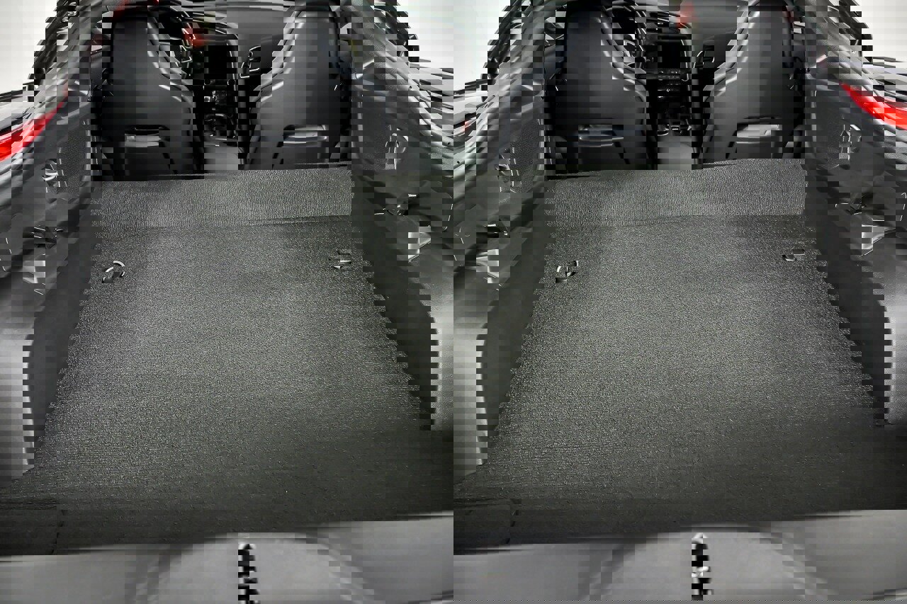 Used 2015 Chevrolet Corvette Z06 w/ Z07 Performance Package image 16