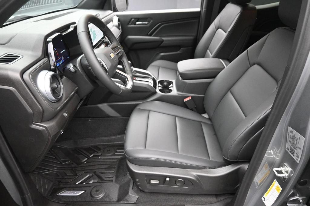 New 2026 Chevrolet Colorado LT w/ LT Convenience Package AWD/4WD image 16