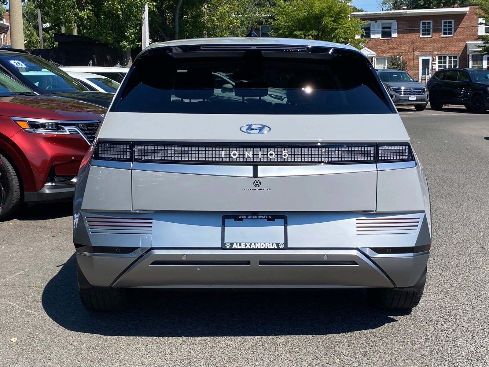 Used 2023 Hyundai Ioniq 5 Limited w/ Cargo Package RWD image 4