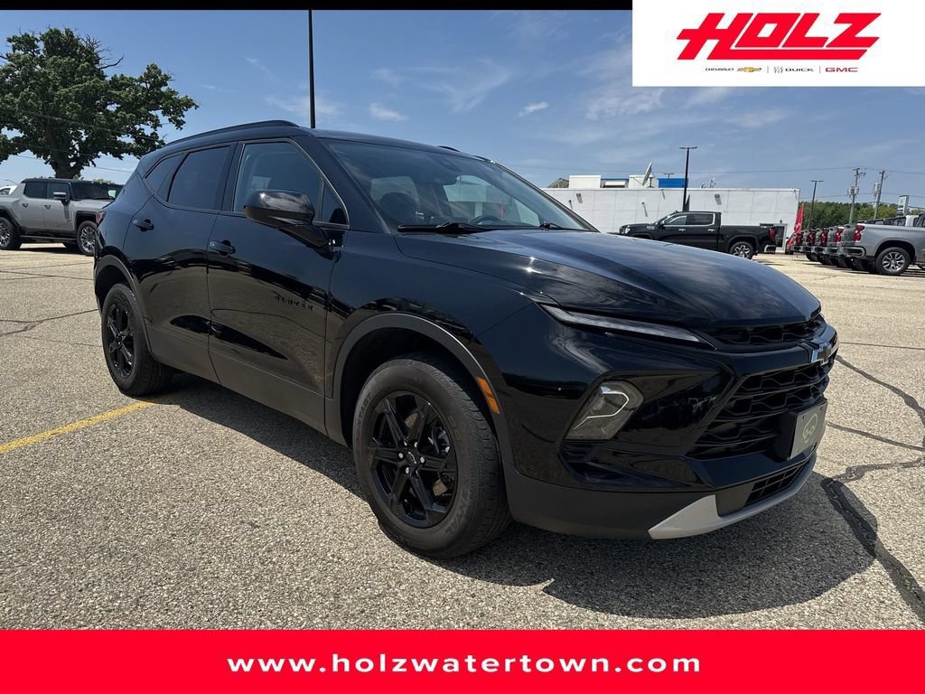Certified 2024 Chevrolet Blazer LT w/ Convenience Package AWD/4WD image 8