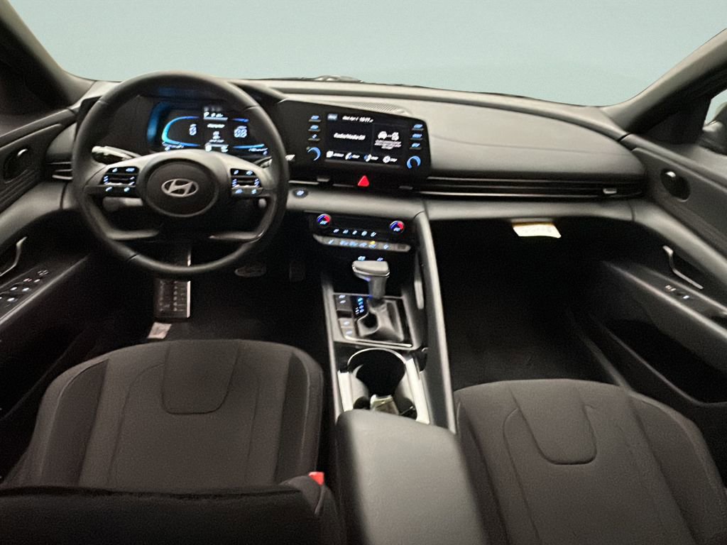 New 2026 Hyundai Elantra SEL Sport image 17