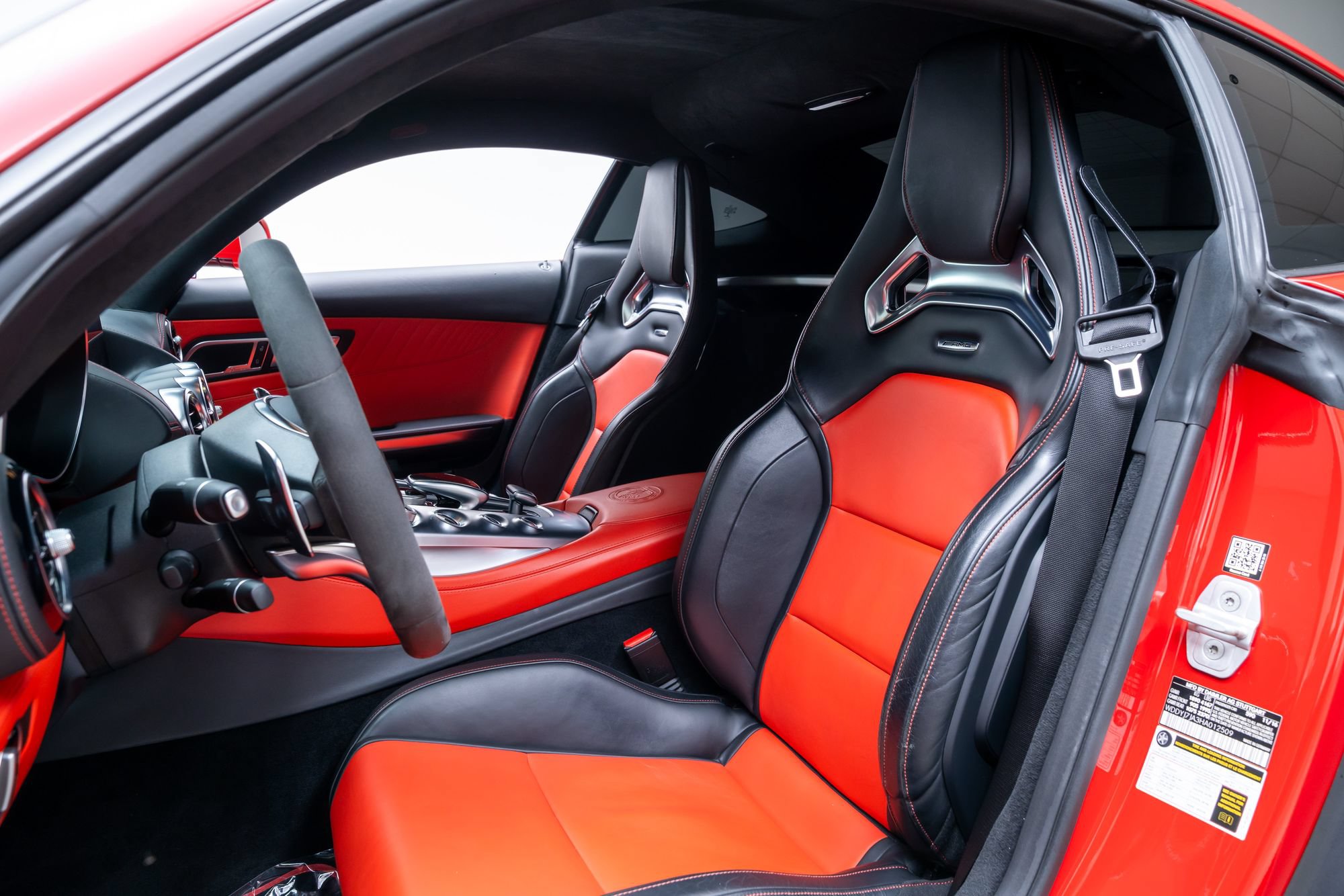 Used 2017 Mercedes-Benz AMG GT S w/ Exclusive Interior Package image 26