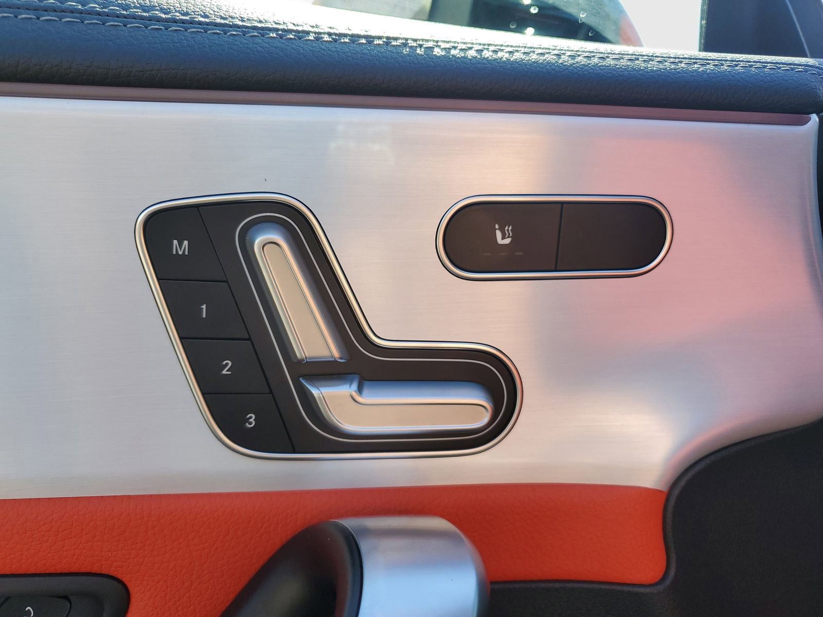 Used 2025 Mercedes-Benz CLA 35 AMG 4MATIC image 22