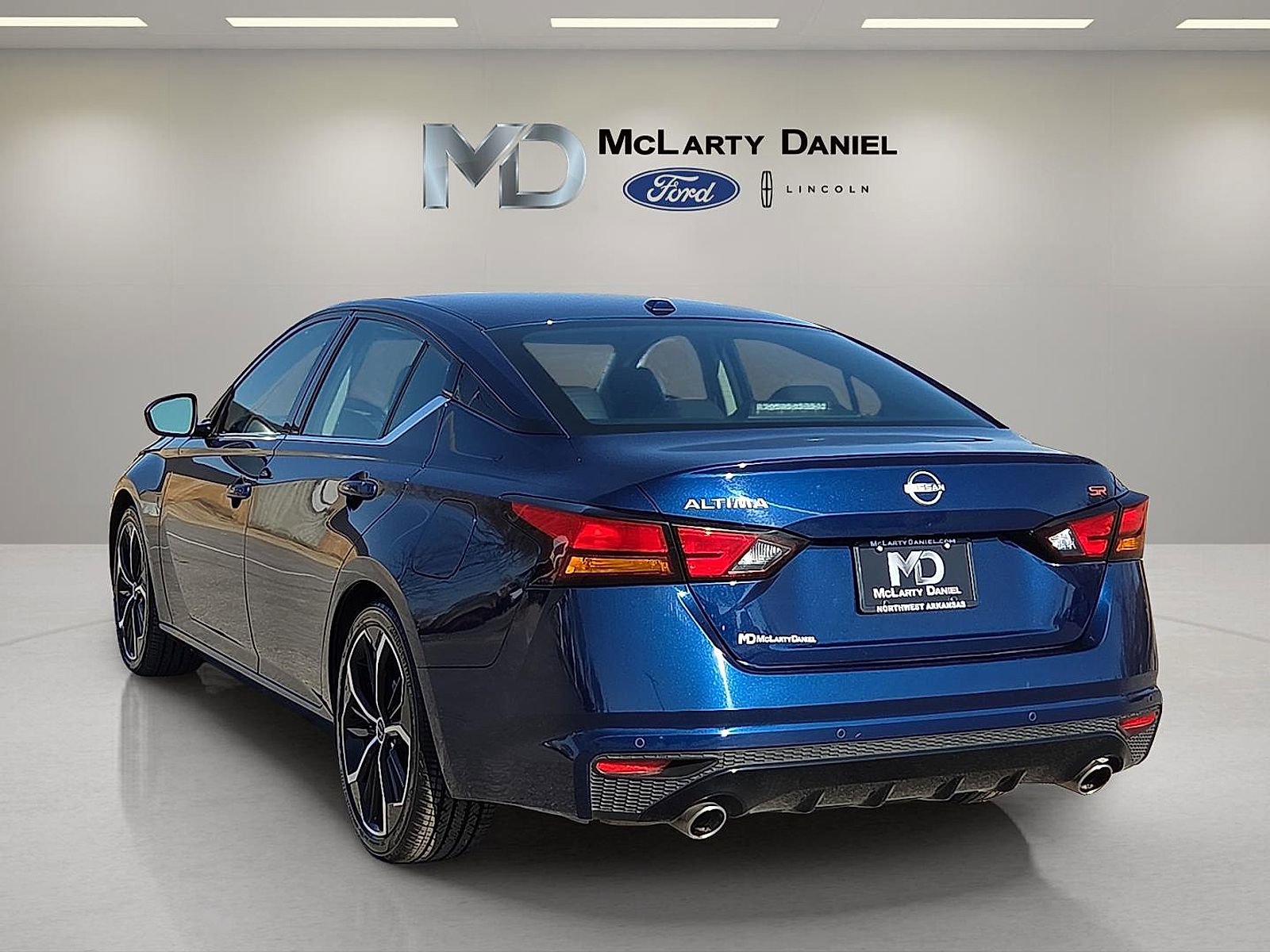 Used 2024 Nissan Altima 2.5 SR image 4