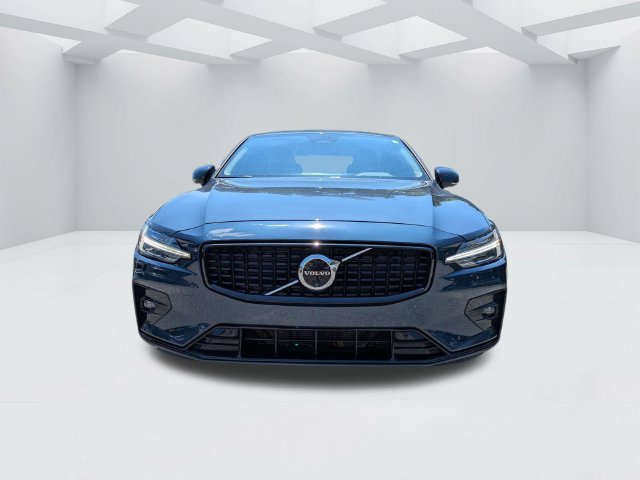 Certified 2024 Volvo S60 B5 Plus FWD image 11