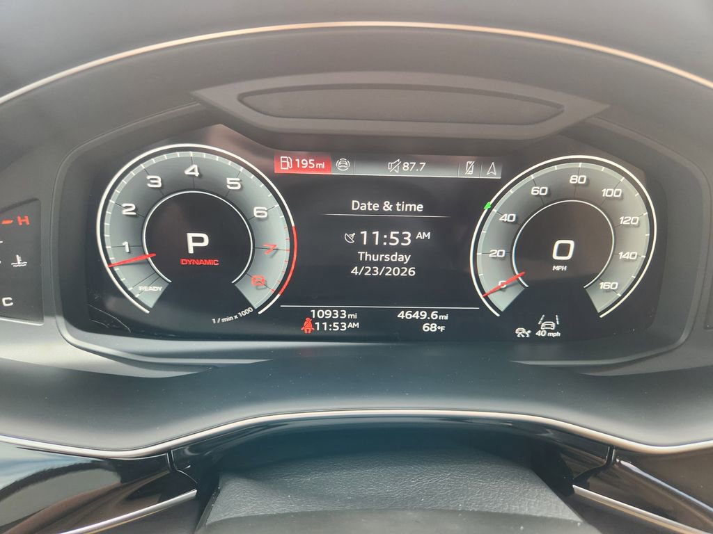 Used 2025 Audi Q8 Prestige w/ Prestige Package AWD/4WD image 17