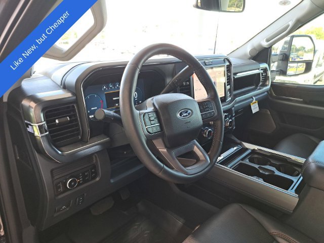 Certified 2025 Ford F350 Lariat w/ Lariat Ultimate Package AWD/4WD image 7