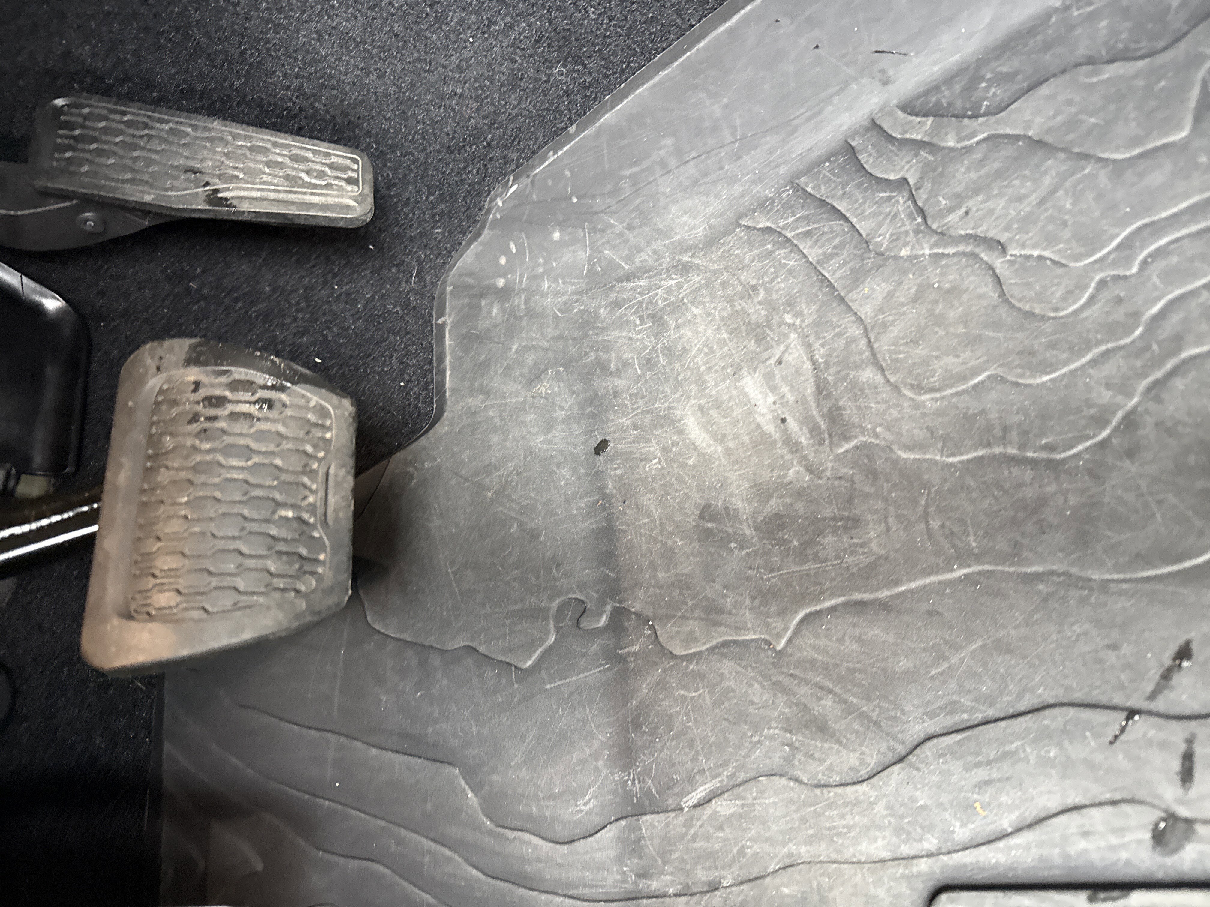 Used 2020 Jeep Wrangler Unlimited Sahara image 17