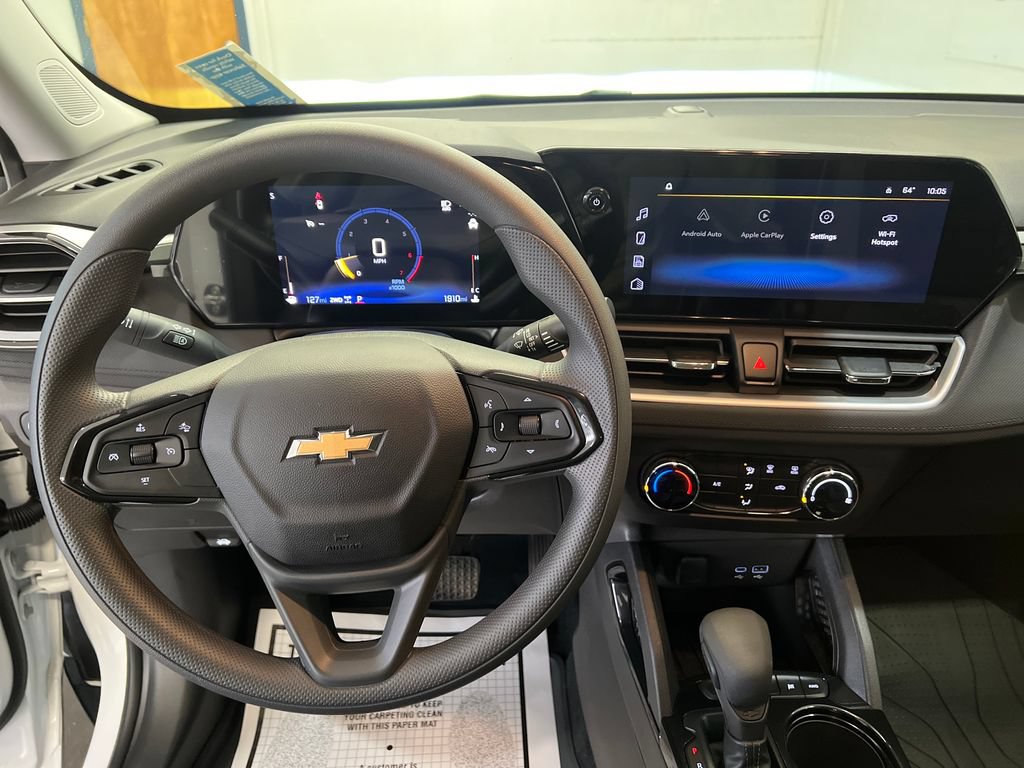 Used 2026 Chevrolet TrailBlazer LS w/ LS Convenience Package AWD/4WD image 18