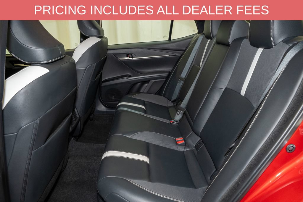 Used 2025 Toyota Camry SE FWD image 8