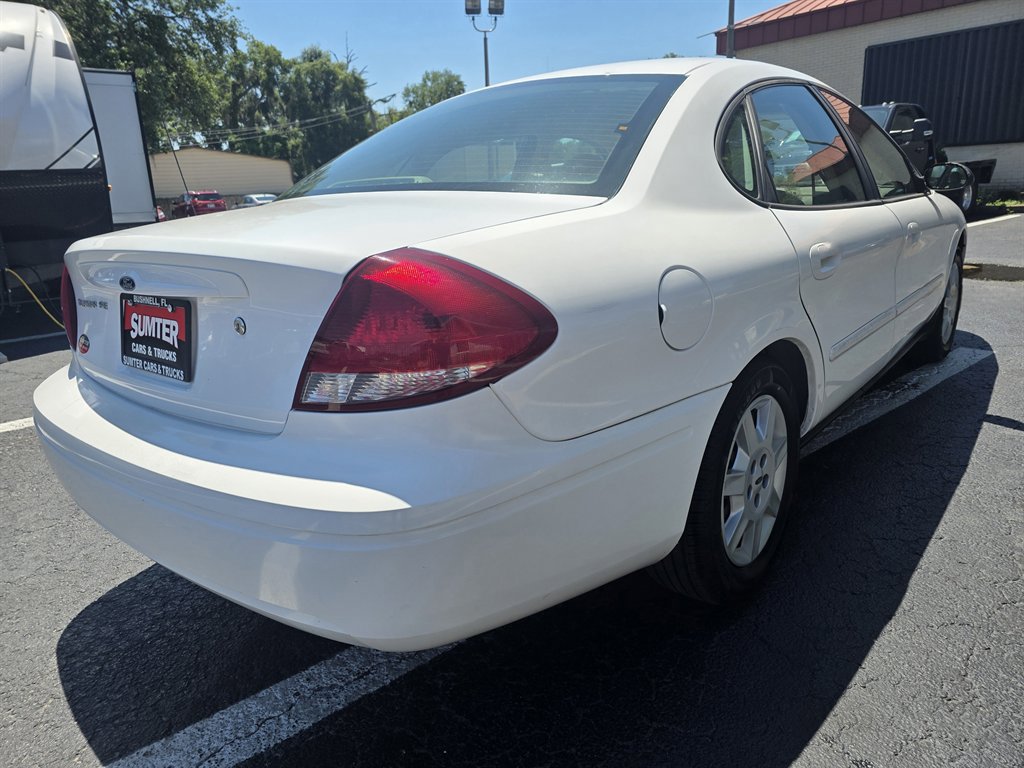 Used 2007 Ford Taurus SE FWD image 7