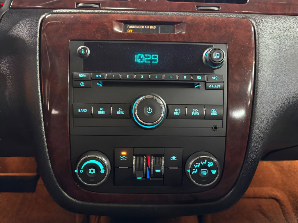 Used 2009 Chevrolet Impala LT image 15