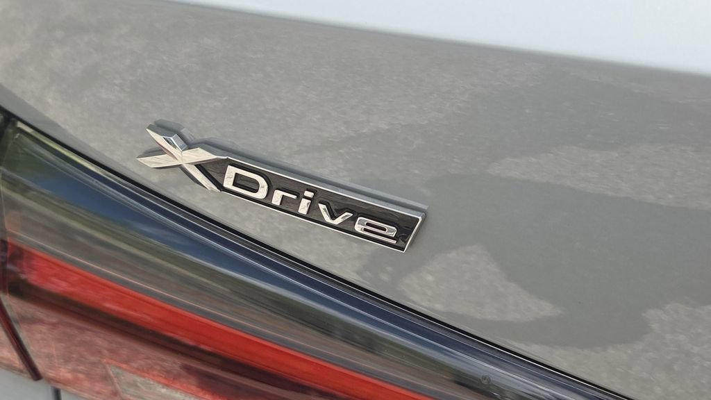 Used 2023 BMW 430i xDrive Convertible w/ M Sport Package AWD/4WD image 5