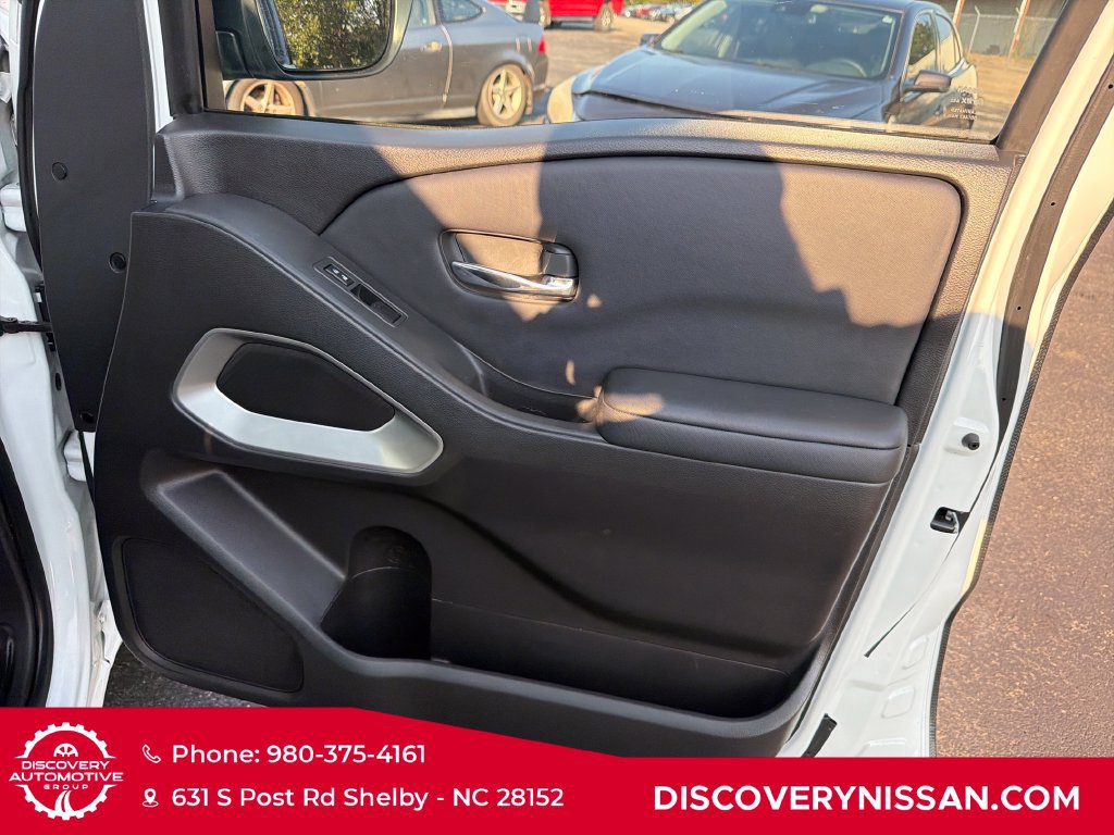 Certified 2022 Nissan Frontier SV AWD/4WD image 36