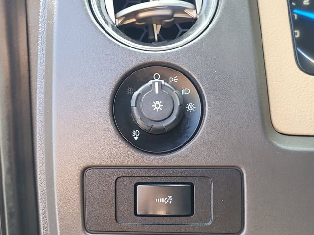 Used 2013 Ford F150 XLT w/ XLT Chrome Pkg image 9
