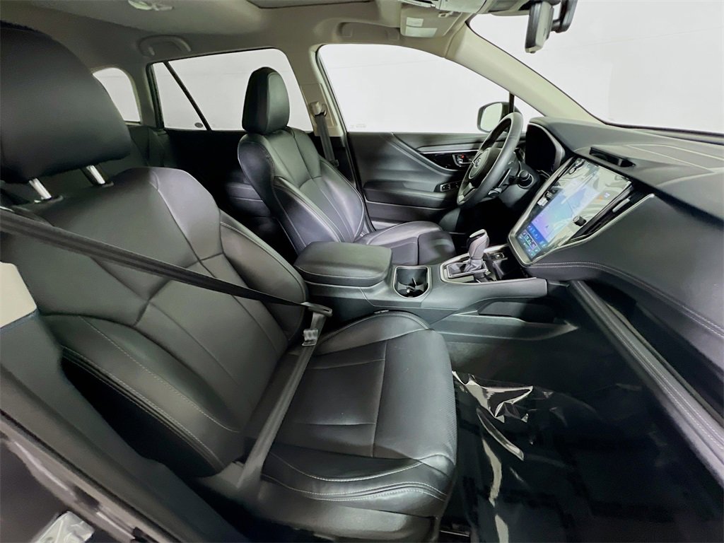 Certified 2025 Subaru Outback Limited image 25
