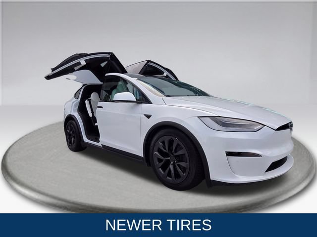 Used 2022 Tesla Model X AWD/4WD image 2
