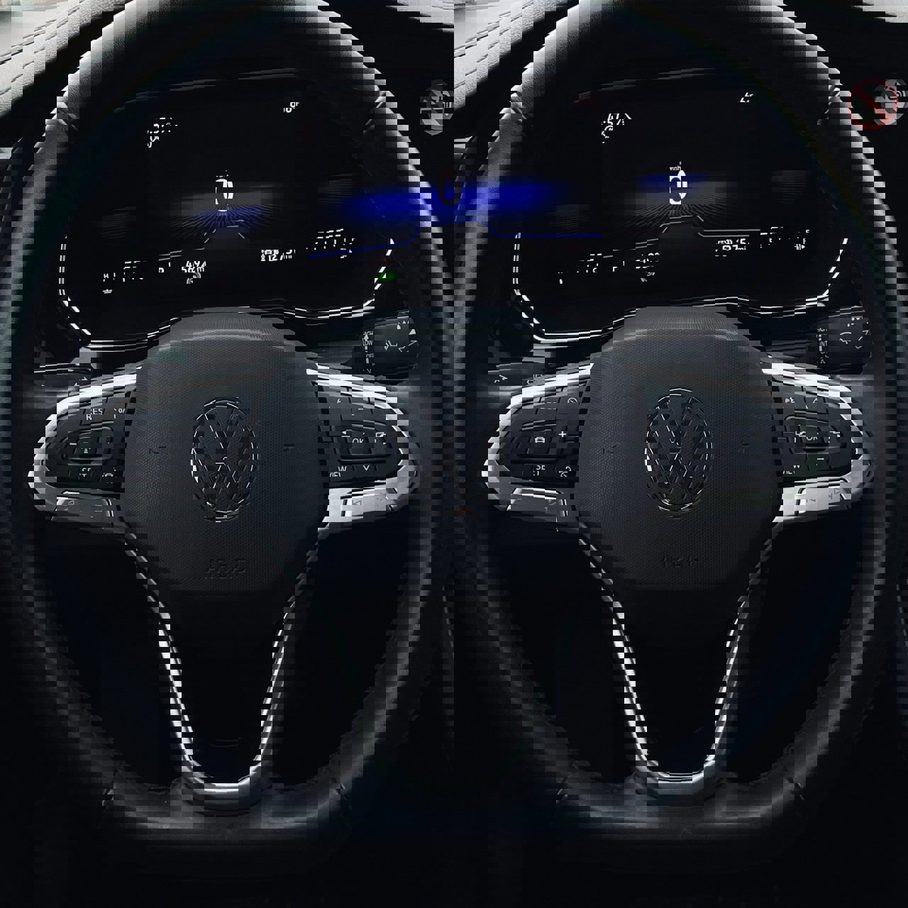 Used 2024 Volkswagen Jetta SE image 13