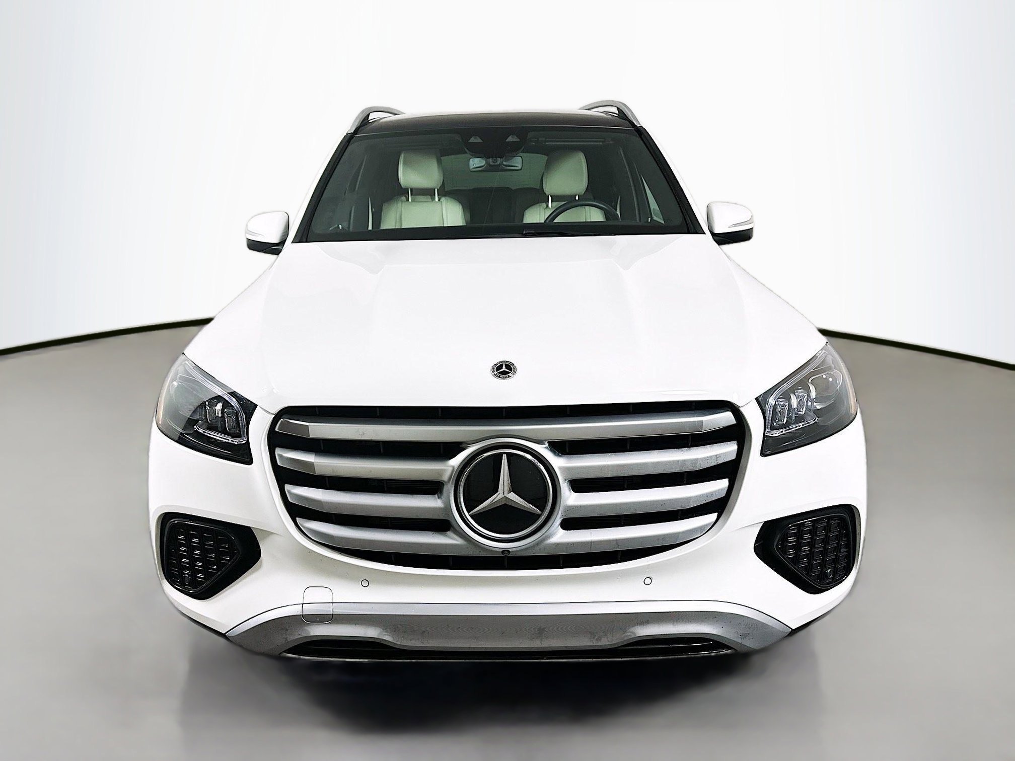 Certified 2025 Mercedes-Benz GLS 450 4MATIC image 2