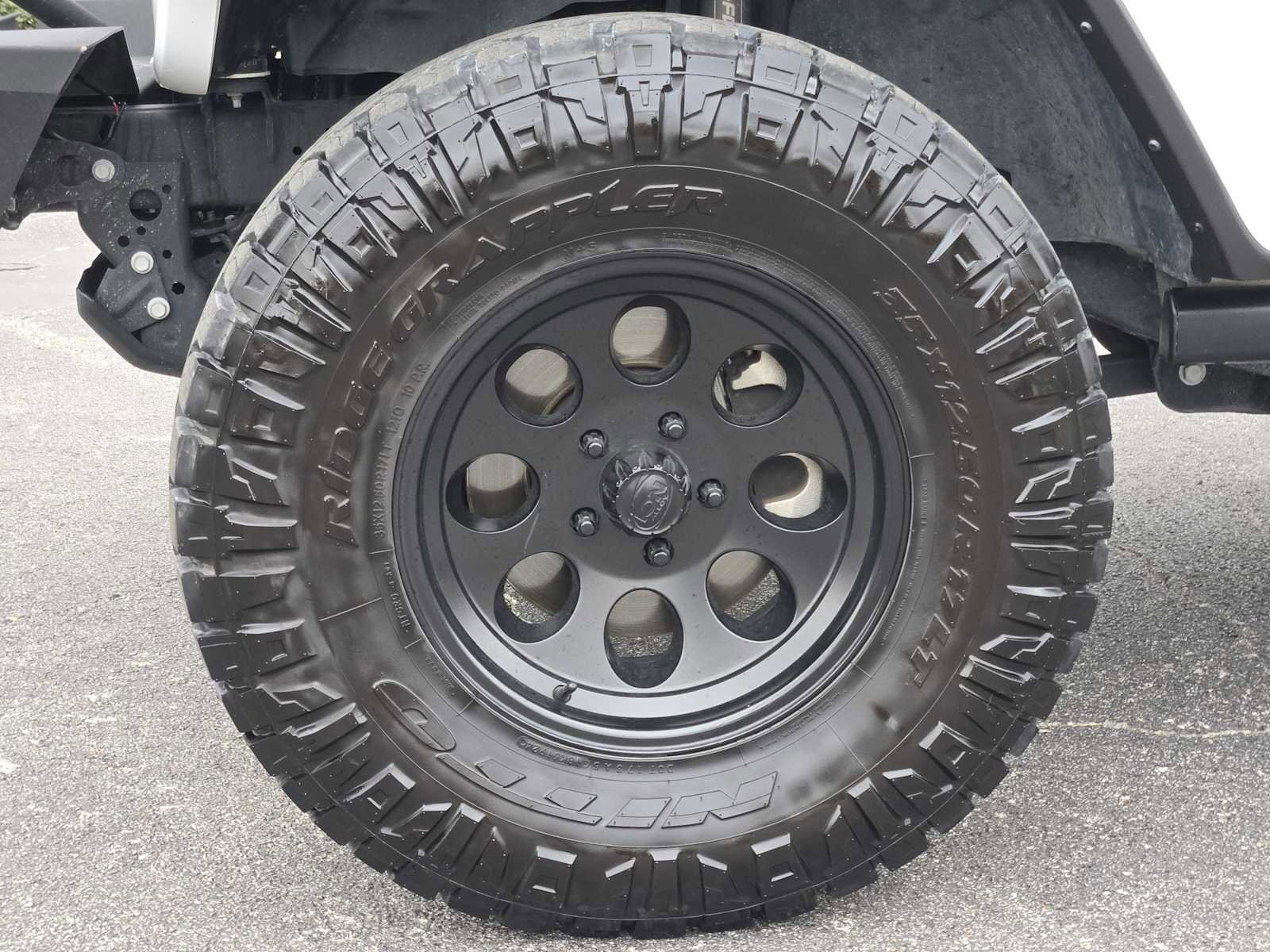 Used 2023 Jeep Gladiator Rubicon w/ LED Lighting Group image 13