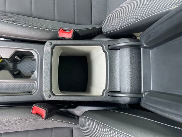 Used 2024 Volkswagen Taos SE image 23