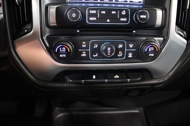 Used 2018 GMC Sierra 1500 SLE w/ SLE Value Package AWD/4WD image 32