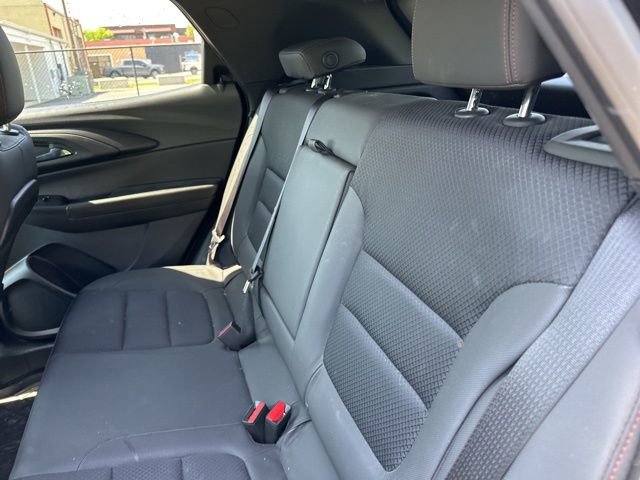 Used 2023 Chevrolet TrailBlazer RS w/ Convenience Package AWD/4WD image 16