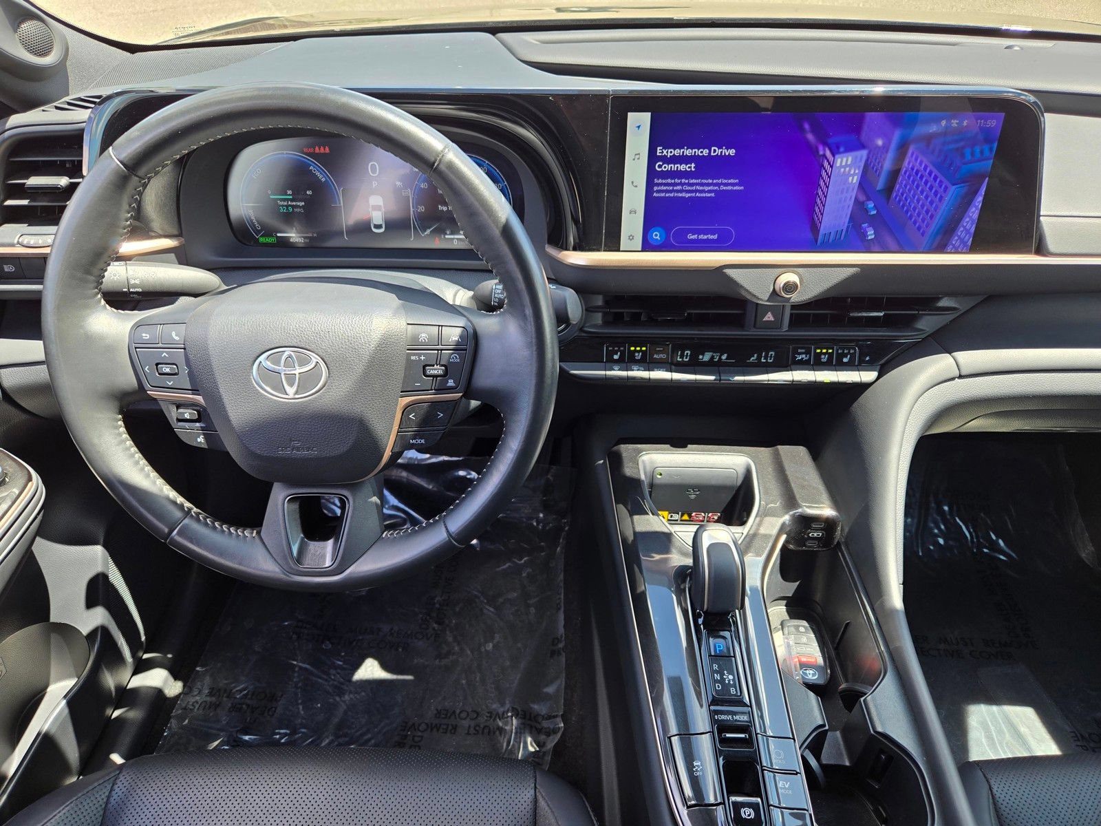 Used 2024 Toyota Crown AWD/4WD image 11