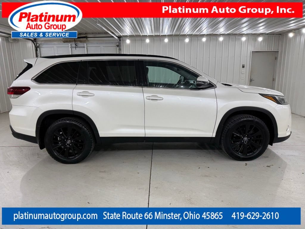 Used 2019 Toyota Highlander SE AWD/4WD image 6