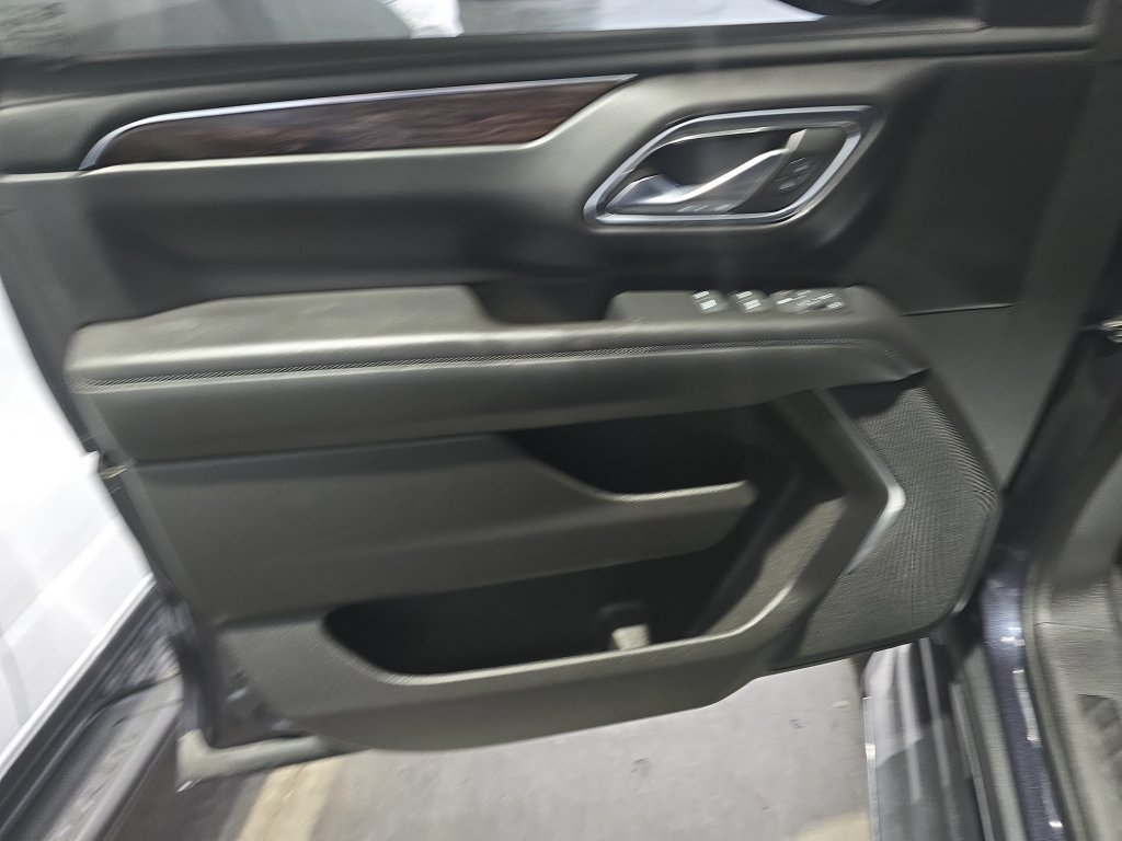 Used 2023 Chevrolet Tahoe LS AWD/4WD image 12